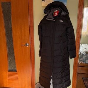 The North Face Black Long Puffer Coat